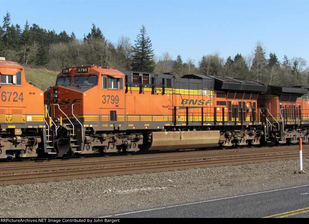 BNSF 3799 ET44C4
